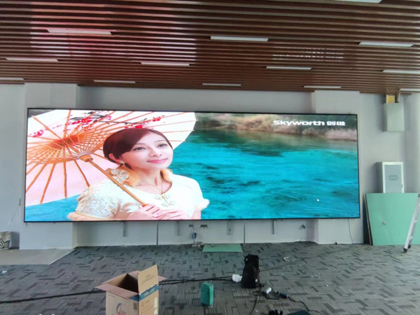 临西P1.53led小间距屏安装案例